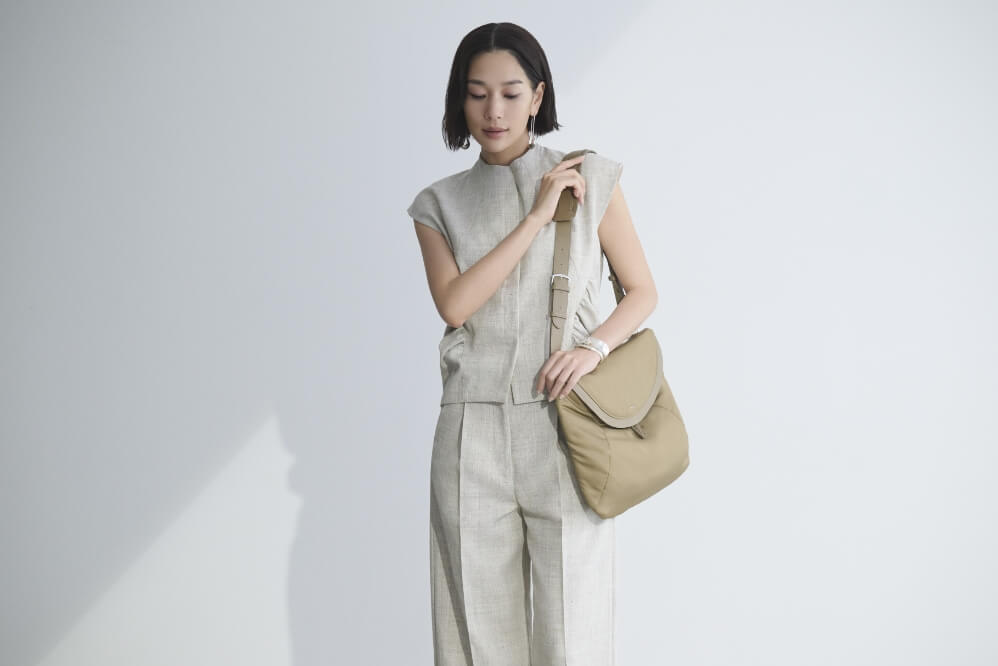 ⼤⼈の装いにマッチする“MANACO”のナイロンバッグ｜ WAKO INDEX 225