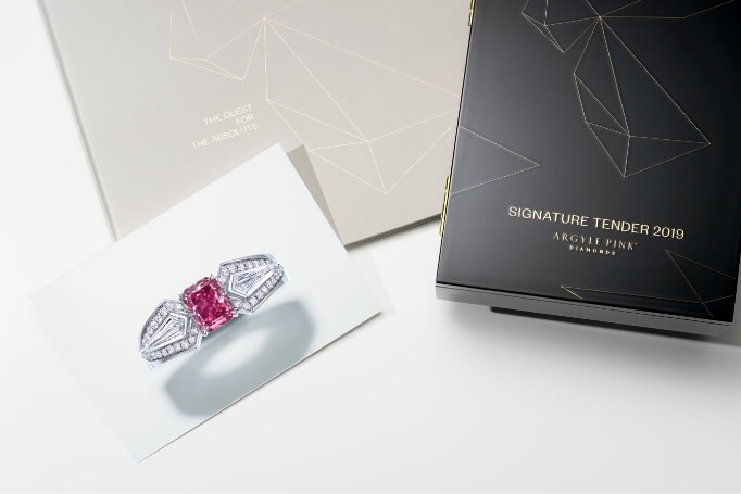 ピンクダイヤモンドの最高峰和光が選んだ“テンダーストーン”のリング