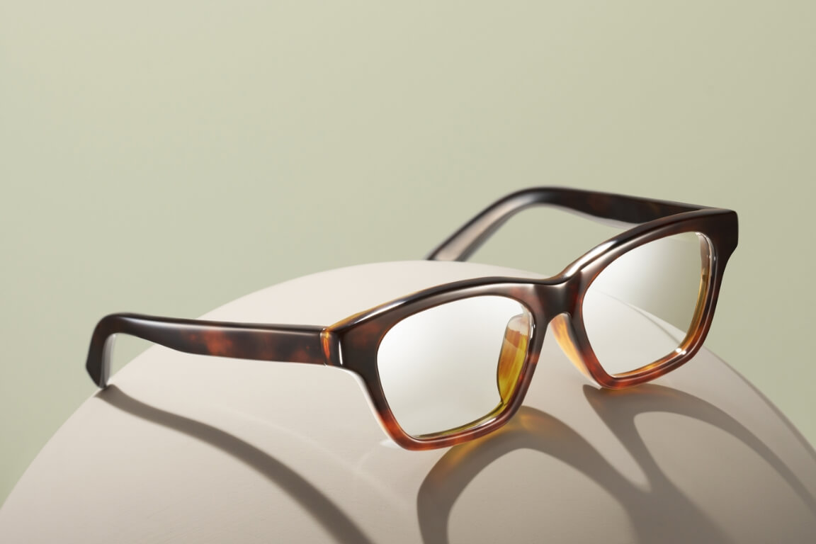 和光限定のべっ甲アイウエアにご注⽬｜ WAKO INDEX 245