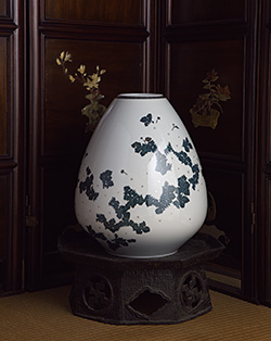 ◉本日限定◉今泉今右衛門　菊絵　花瓶　高さ28cm 十四代 今泉今右衛門展 | 展覧会のご案内 | セイコーハウス